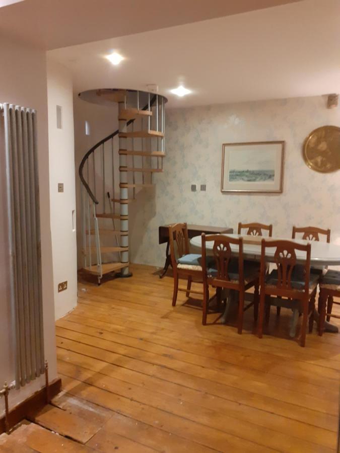 Characterful Cottage Near The Sea, Beach, Pier & Shops Уестън сюпър Меър Екстериор снимка